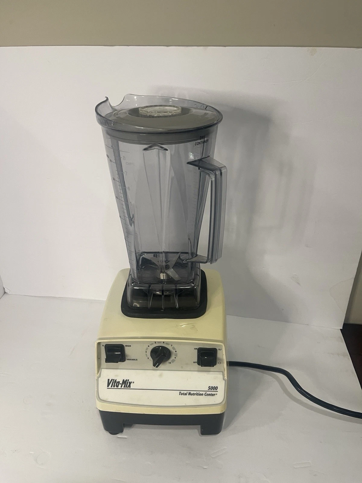 Vitamix Blender 5000 Total Nutrition Center Dry Container Pusher VM0103 Tested