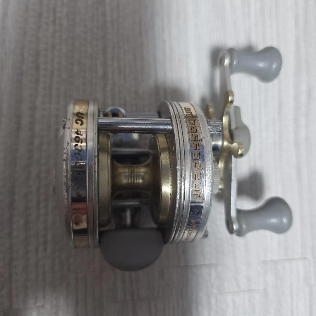 Abu Garcia Ultra Cast In Vintage Spinning Fishing Reels for sale