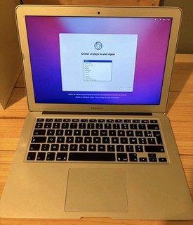 Apple MacBook Air 13 3" 2015 i5 1 6 GHz 4 Go 121 Go