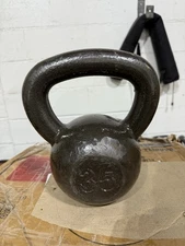 35 Lb Kettlebell Weight Workout Exercise Gym Fitness
