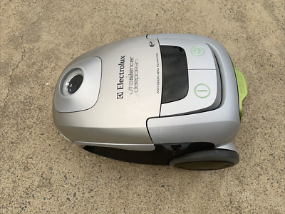 Electrolux Ultrasilencer EL7061 Deep Clean Vacuum Cleaner Canister