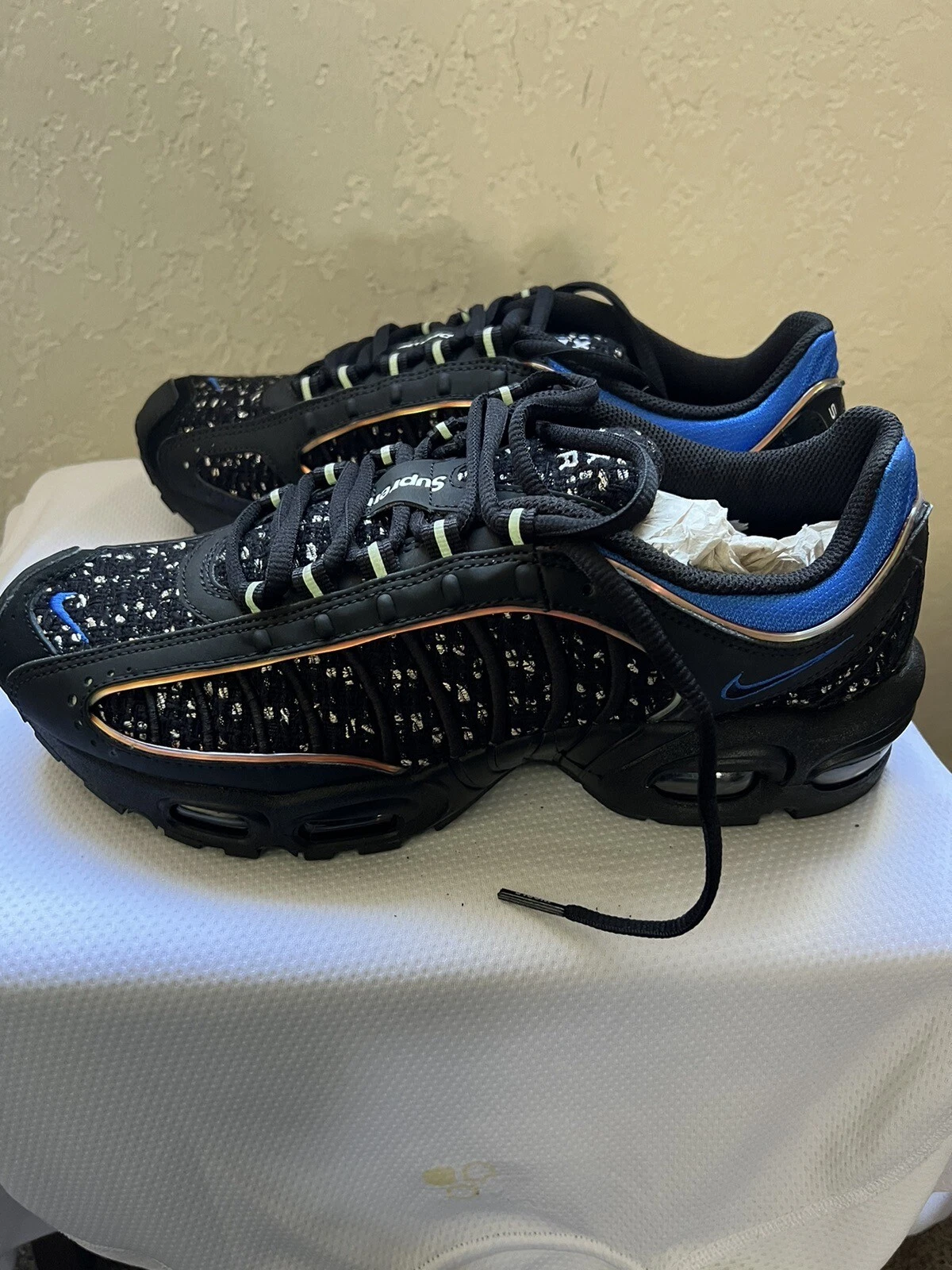 Taille 9   Nike Air Max Tailwind 4 x Supreme noir cobalt 2019 flambant neuf dans sa boîte