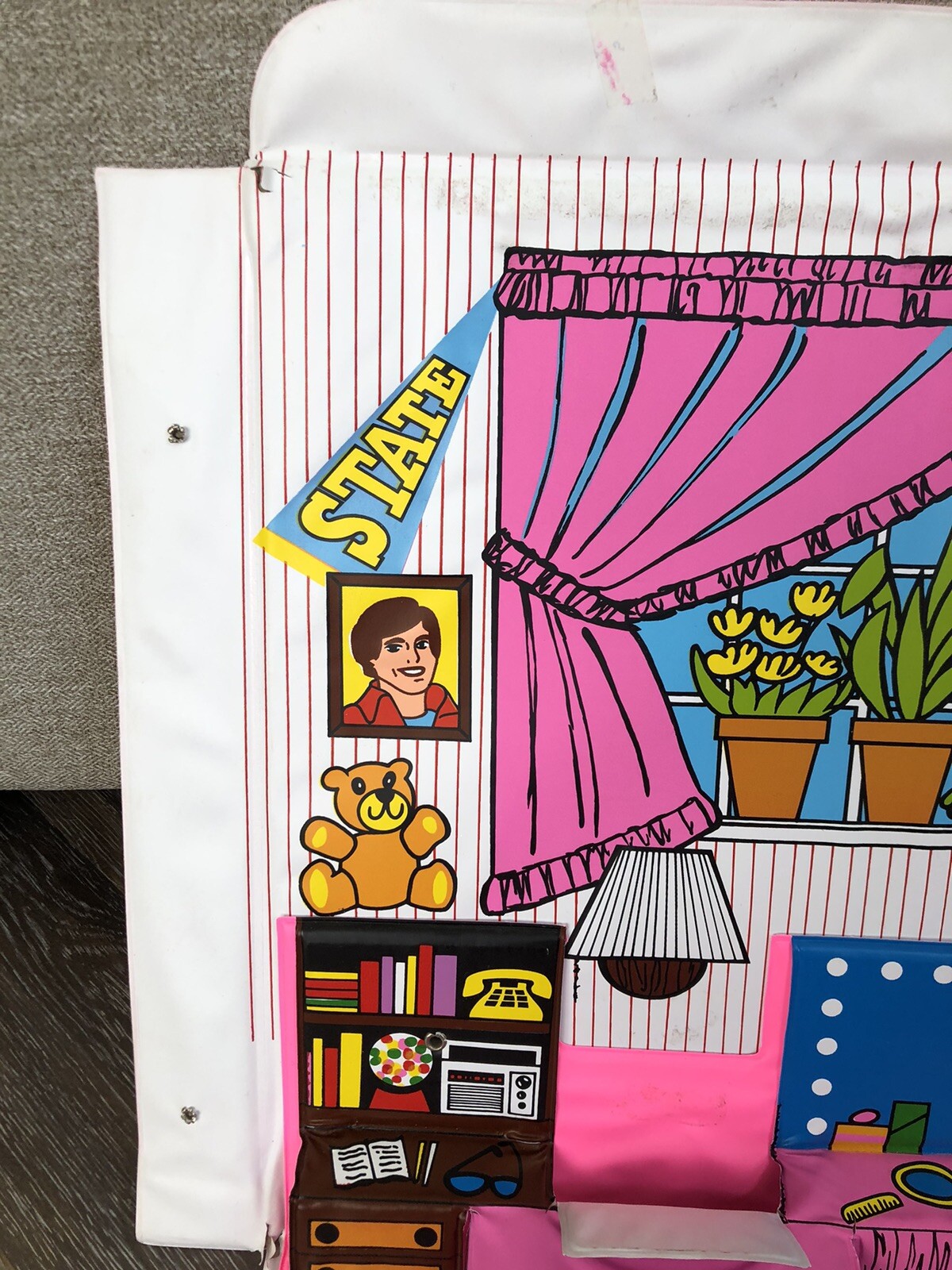 Fashion Doll Carry All Bedroom Case 1983 Vintage for Barbies or Other