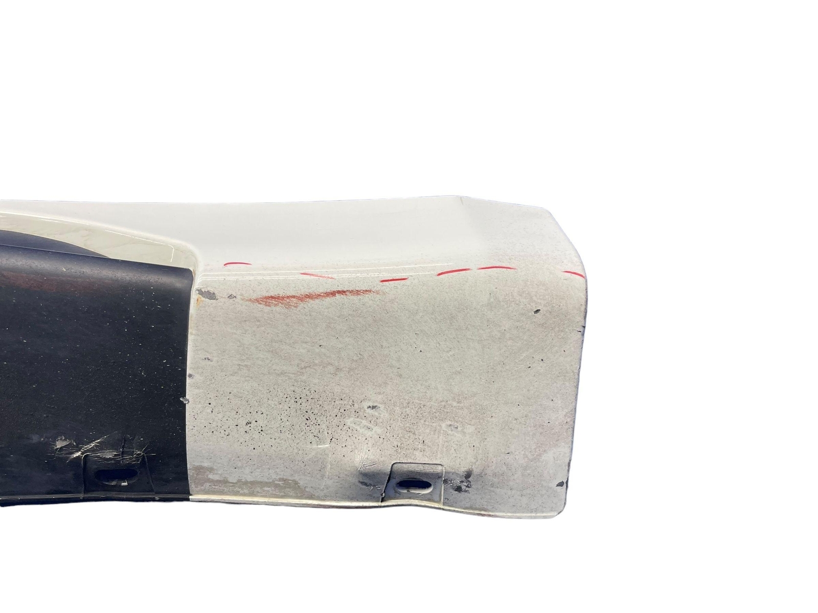 2008-2019 MASERATI GRANTURISMO RIGHT SIDE SKIRT ROCKER MOULDING PANEL (229025)