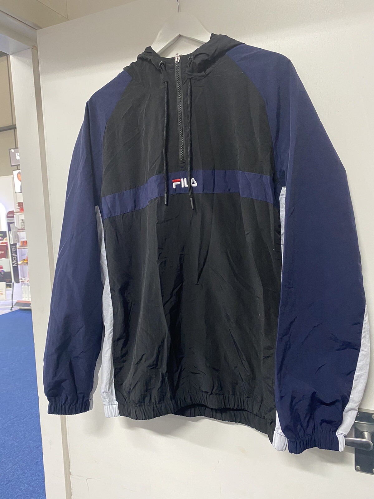 Cappotto Pullover Fila Nero Navy.