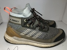 Adidas Women  s Terrex Free Hiker Hiking Gore-Tex 10 Feather Gray 791001 Size 10