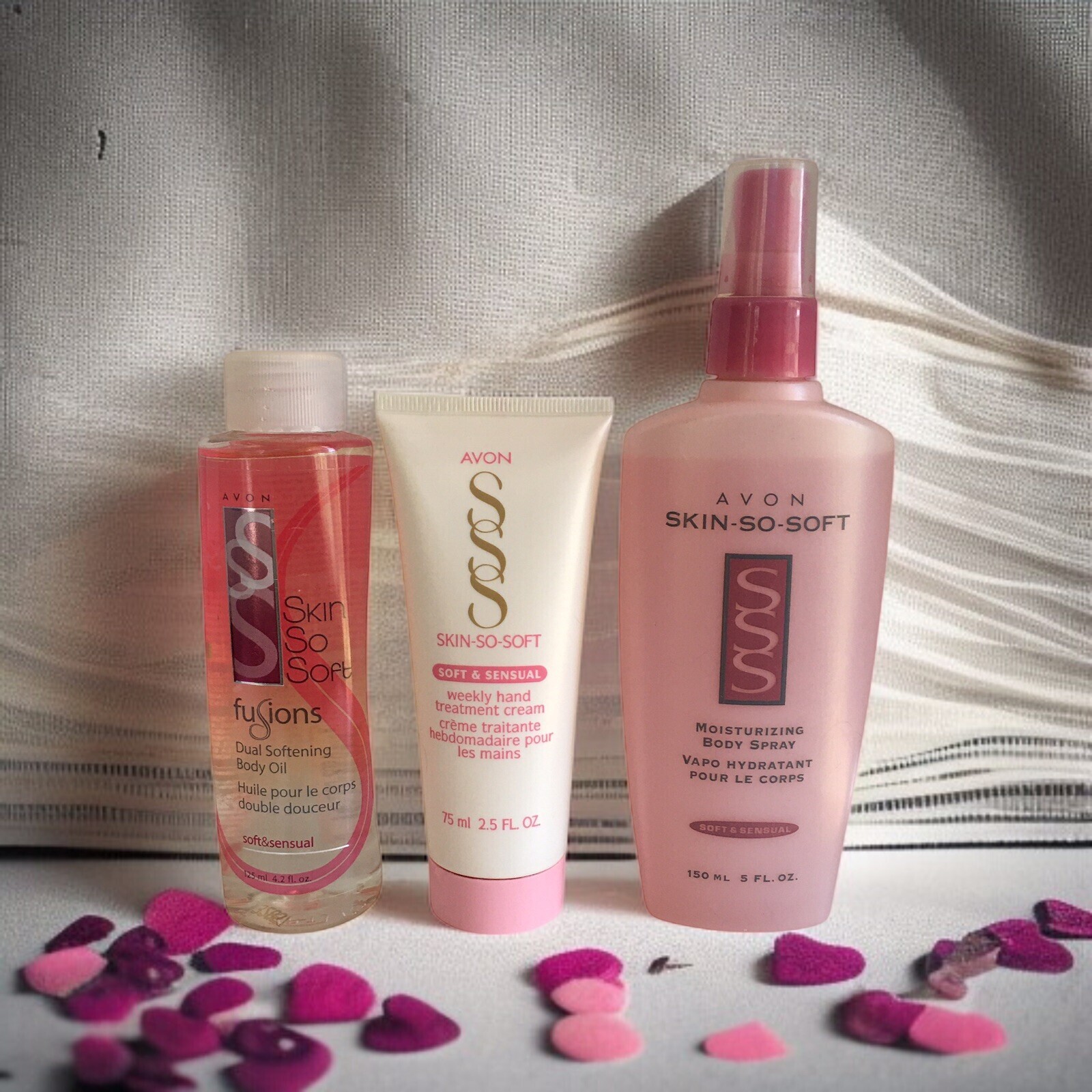 Y2K Avon Skin-So-Soft Soft and Sensual Fragranced Bath & Body Care 3pc Gift Set