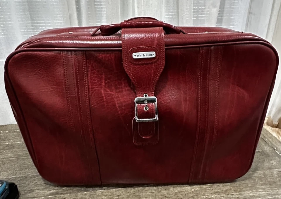 Vintage “World Traveler” faux leather luggage set 3 piece, Stackable - Image 2 of 4