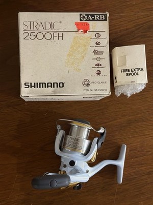 MINT! Shimano Stradic 2500FH Spinning Reel White/Gold Japan Made +