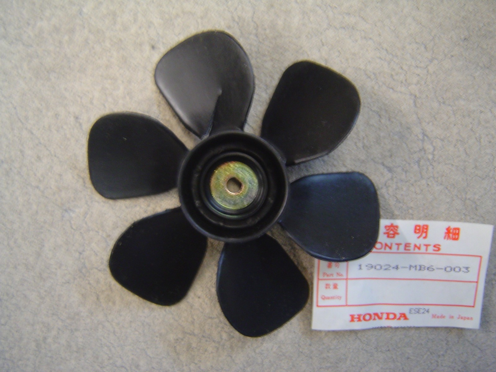 Hélice de ventilateur pour VF1000F de rechange 19024MB6631 en plastique noir
