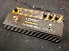 ROCKTRON Cyborg Digital Destiny Reverb Pedal w/1Spot Power Supply