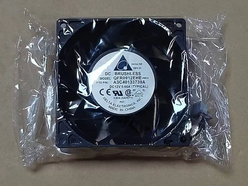 1 PCS Fan DC12V 0.60A 9238 9.2CM 4 Wire cooling fan QFR0912EHE
