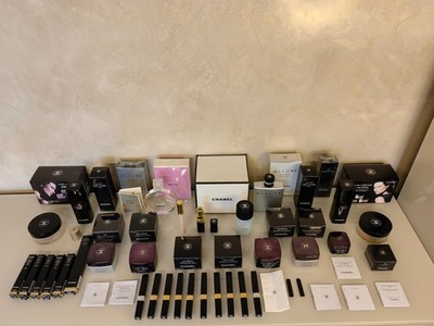   CHANEL Decoration Set XXL Bundle Original Packaging Bottle & Cosmetics Decoration
