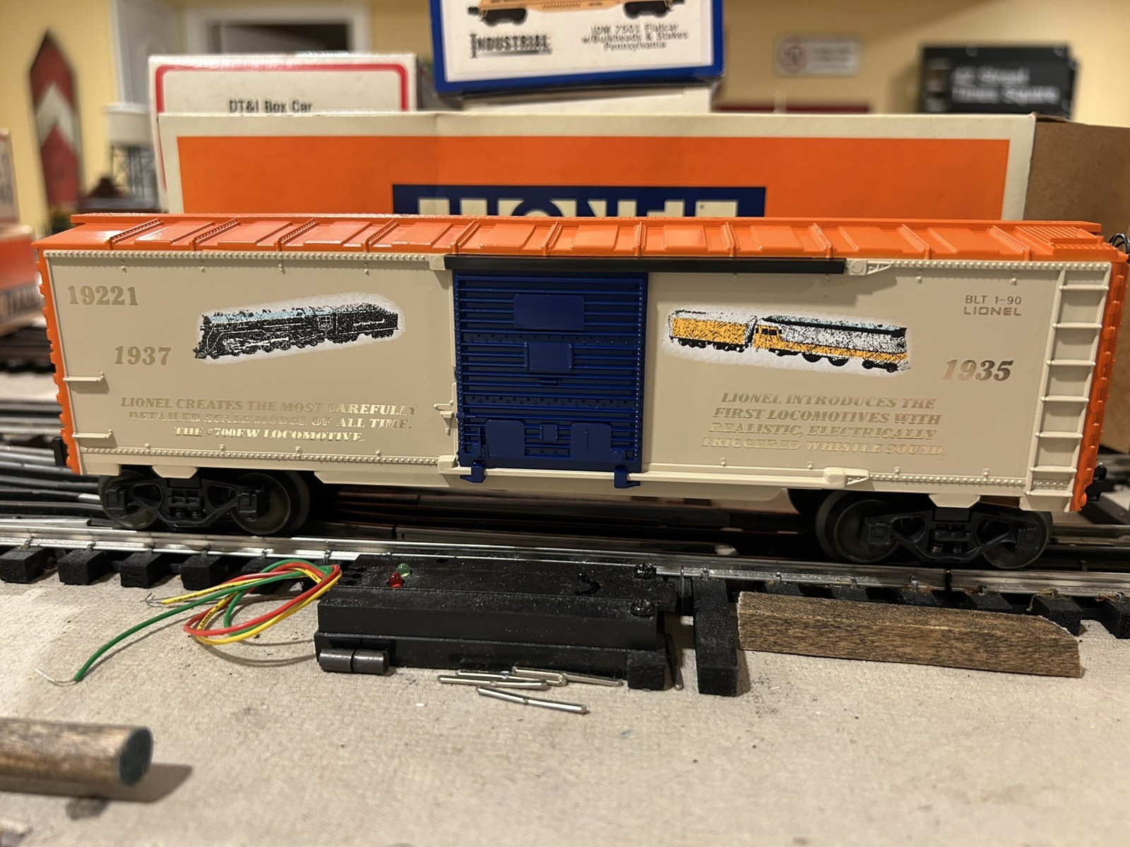 Click here to see eBay Auction