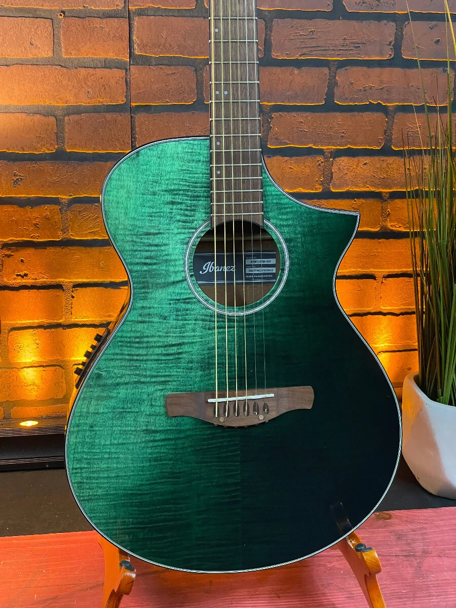 Ibanez green 2024 acoustic guitar