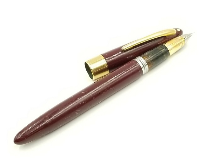 Vintage W.A. Sheaffer Pen Co. Fountain Pen 14k Gold Nib Wooden White