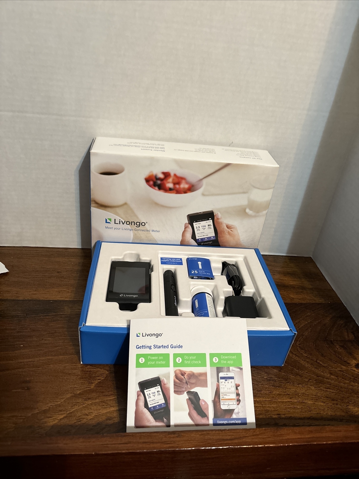 Livongo Connected Blood Glucose Meter Kit • Glucose Tester w/ Charger