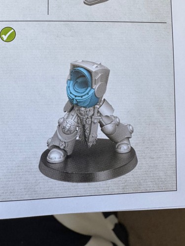 Space Wolves WOLF GUARD Terminator TORSO Y PATAS (B) - Brocas 40K - Imagen 2 de 2