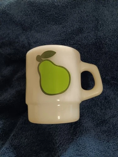 Vintage Anchor Hocking Fire King 8oz Pear Mug