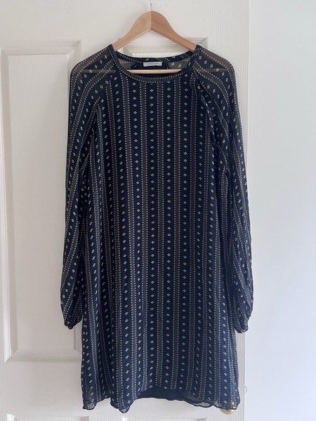 Hunkydory Stockholm Size Large Navy Long Sleeve Shift Dress