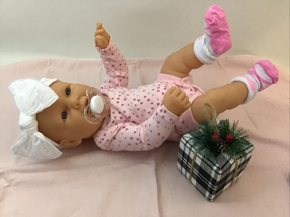 Berenguer La Newborn Moments 17” Full Body Vinyl Vintage Mouth Open Outfits - Image 4 of 4