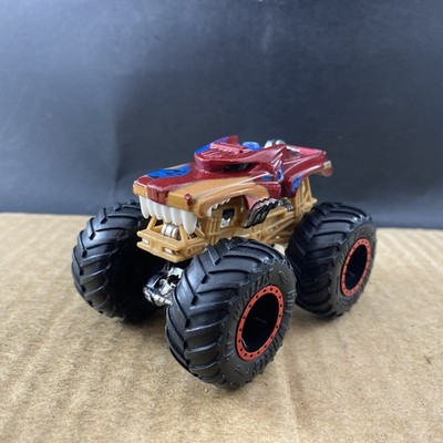 Hot Wheels Hotweiler Dog Monster Truck 1:64, COMB SHIP $1