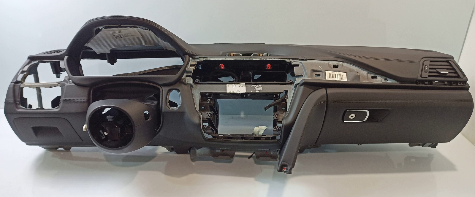 BMW OEM Dashboard Individual leather 8063189 1KM F30 F31 F32 F33  