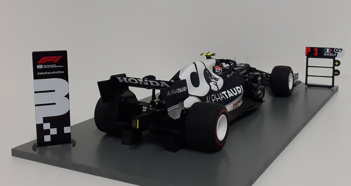Figurine F1 Alpha Tauri Pierre Gasly 2021 - Échelle 1/18 - Artisanale - Occasion