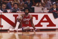 Artis Gilmore Of The Chicago Bulls 1970 OLD BASKETBALL PHOTO 3