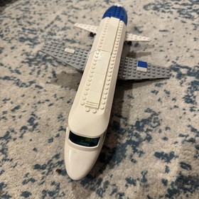 Lego Town/City Airport Passenger Plane Set #3181 Incomplete