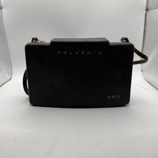  VINTAGE Polaroid Automatic 250 Land Camera w/ Case UNTESTED