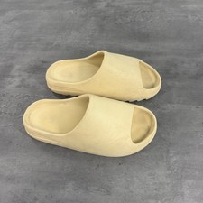 Adidas Yeezy Slide Mens 11 Desert Sand Lightweight Foam Sandal Slip On EUC