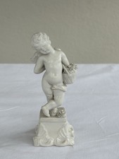 Statua Putto in Porcellana Bianca con Cesto di Fiori - Stile Capodimonte H15cm