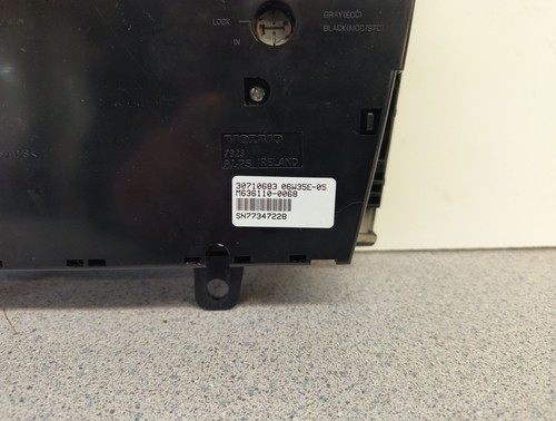 2007-2014 Volvo XC90 A/C AC Heater Climate Control Fahrenheit OEM 30710683 - Picture 12 of 14