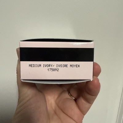 mary kay silky setting powder medium ivory