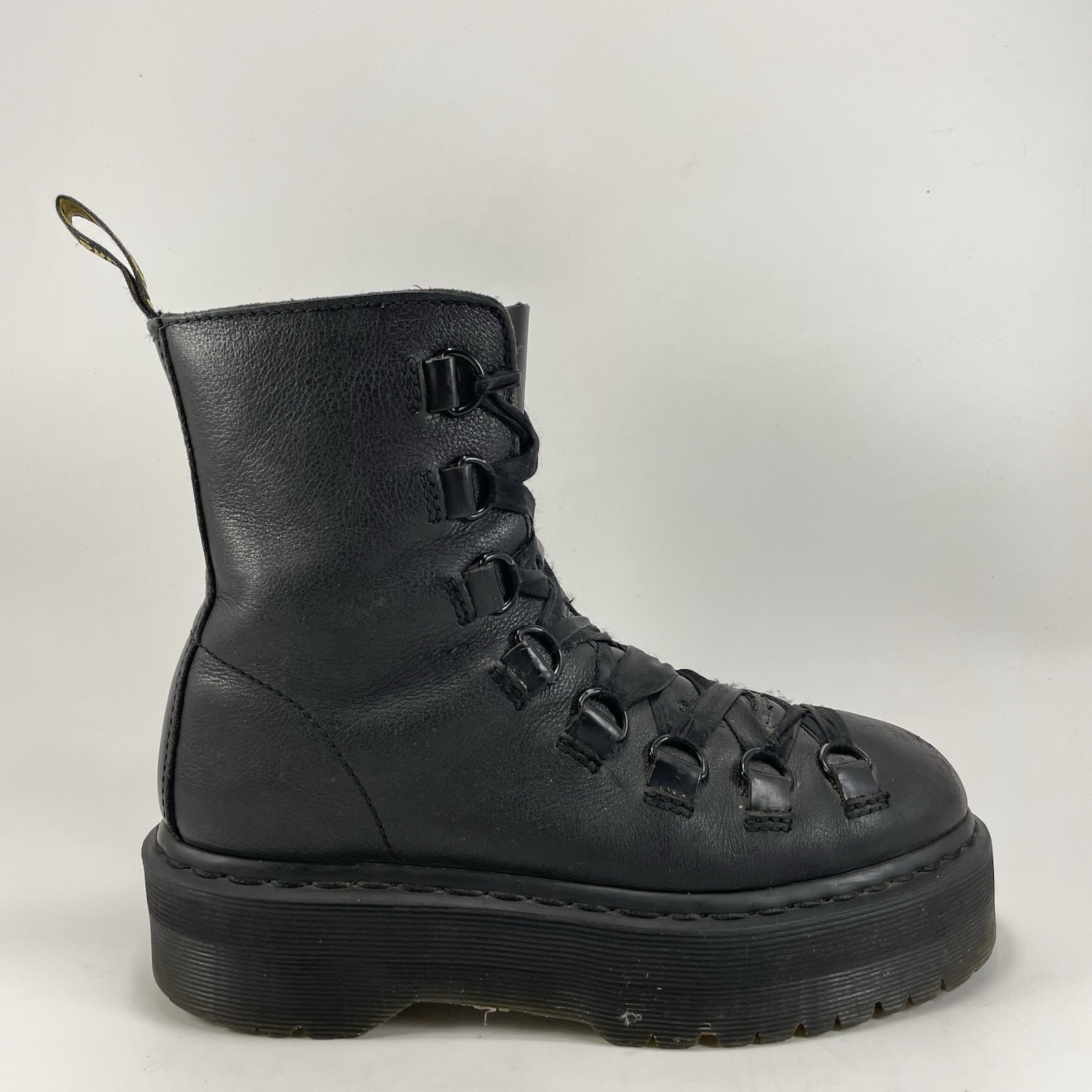 Dr. Doc Martens Trevonna Platform Boots Women US 7 Black/Black Pisa D Ring 8-Eye