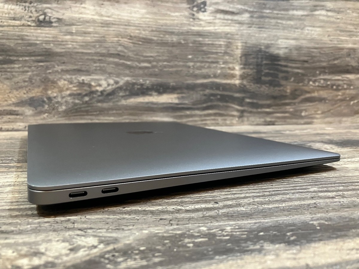 2020 Macbook Air Apple M1 8 CPU/ 7 GPU | 16GB RAM 256 SSD | Sonoma