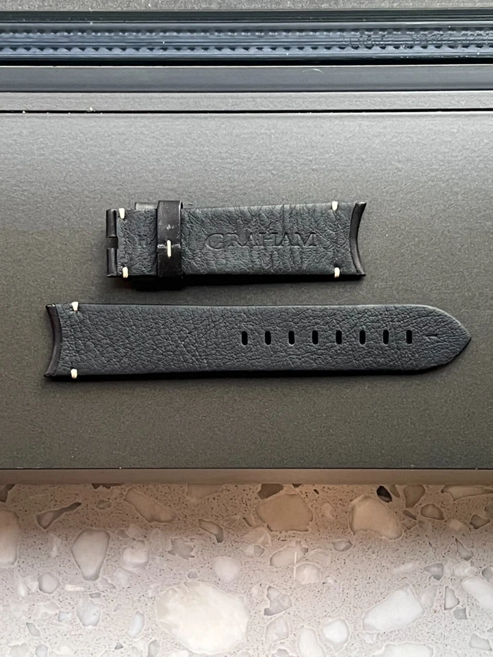 Nueva correa de reloj de cuero negro de repuesto genuino para Graham Chronofighter Foto 3 de 4