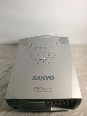 sanyo pro xtrax multiverse projector red lamp light sanyo pro xtrax multiverse projector red lamp light