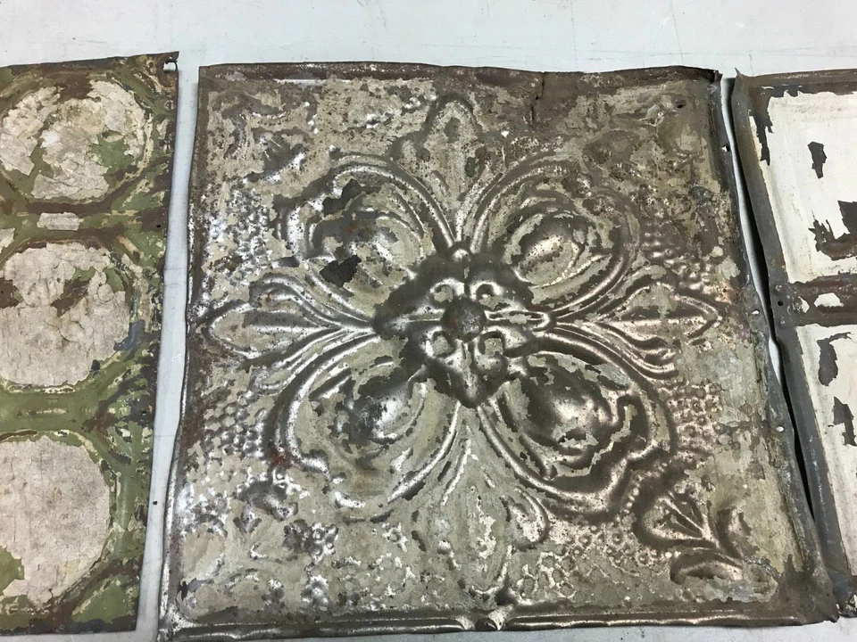 12 Sq ft Antique Shabby Tin Ceiling 12" x 12" Ceiling Tin Panels VTG Old 462-24B - Image 3 of 4