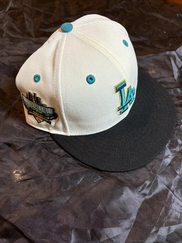 Hat Club Exclusive New Era Tropics LA Dodgers 7 1/4
