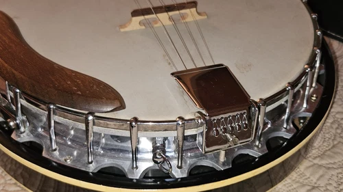 Vintage 5 String Resonator Banjo, Unmarked, with case, Similar To Harmony Eagle - Picture 6 of 22