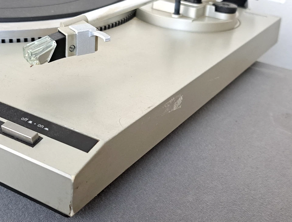 Technics SL-Q21 Giradischi Giradischi Quartz Direct Drive - Immagine 4 di 4