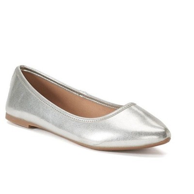 SO Hitide Pointed Toe Flats Silver New 9.5