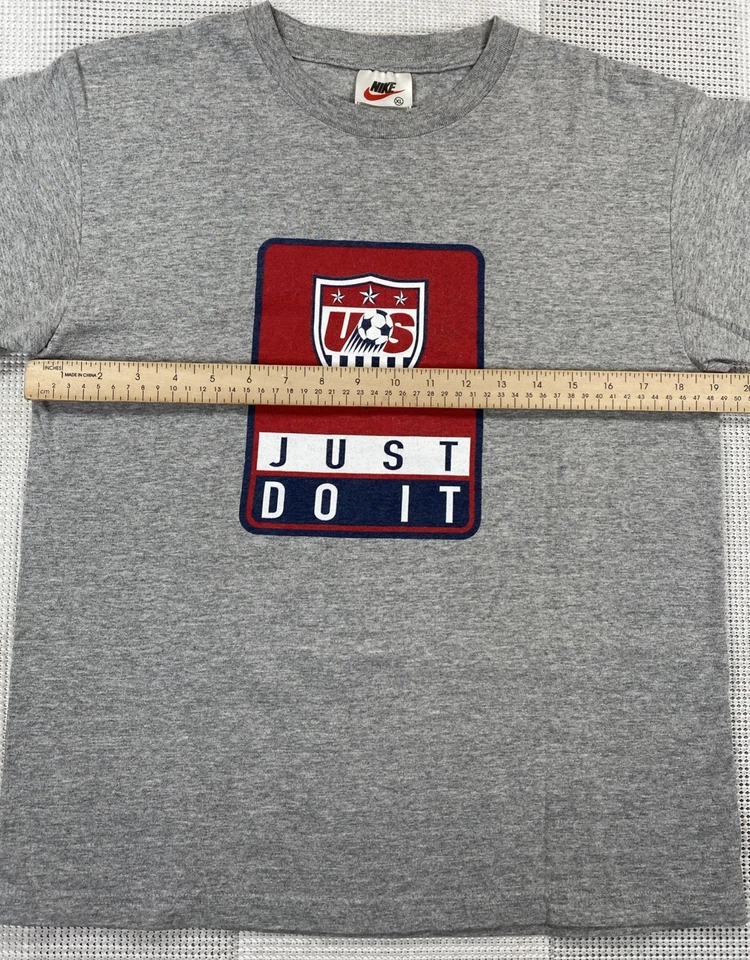Camiseta de fútbol vintage Nike de Estados Unidos para niños talla XL solo hazlo hecha en EE. UU. gris Foto 4 de 4