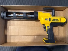 *BROKEN* DEWALT DCE560 20V Cordless Adhesive Caulk Gun (Tool Only)