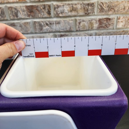 Vintage Purple 90's Mini Mate Cooler By Igloo Made In USA Retro Green White - 第 4/14 張圖片