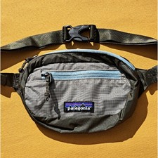Patagonia Ultralight Black Hole Mini Hip Pack Recycled Ripstop Black Used