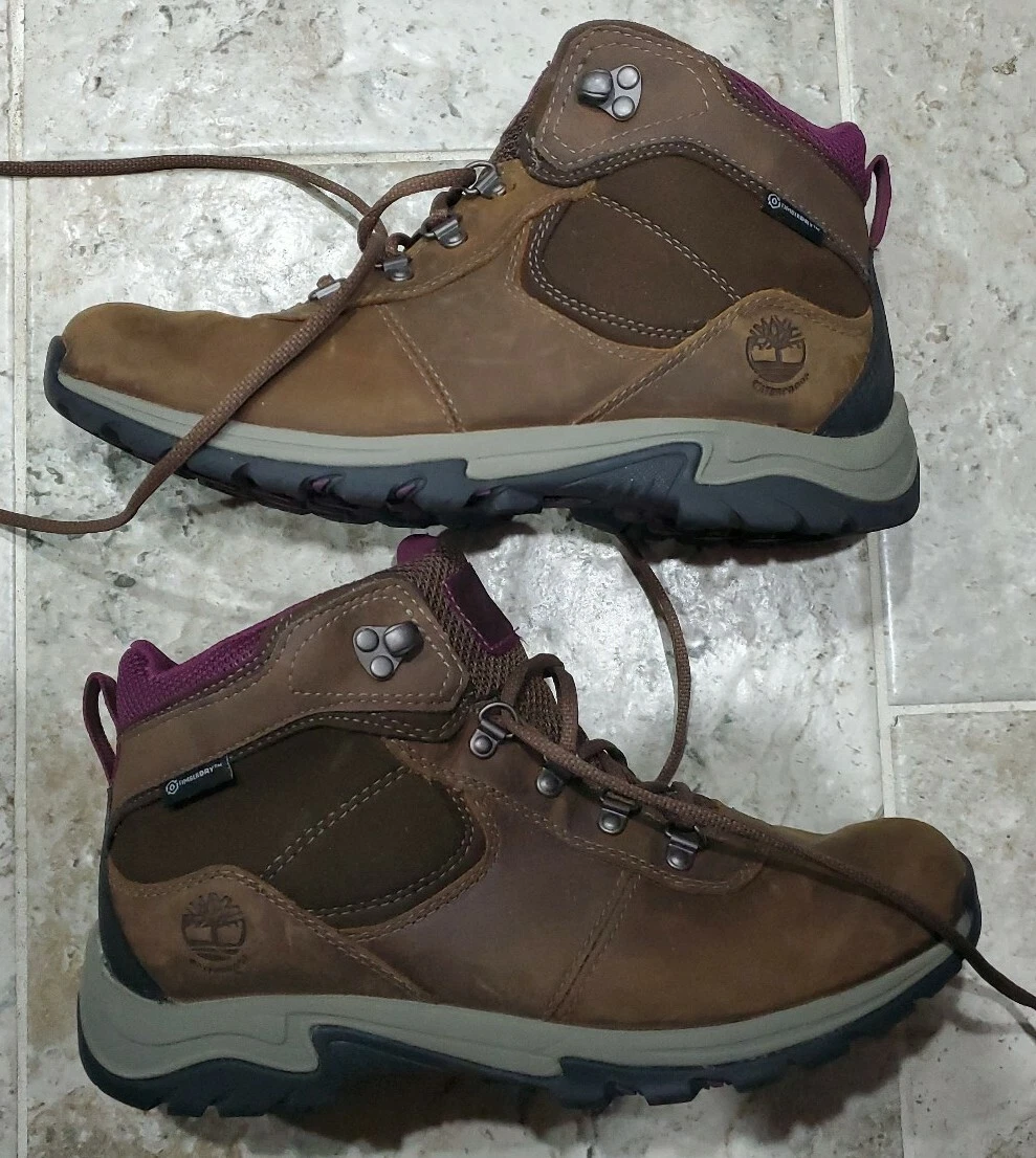 Timber shop dry boots