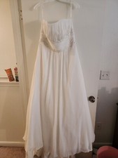 Davids Bridal Wedding Dress